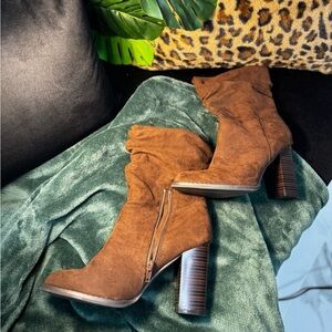 Brown Suede Women's Boots